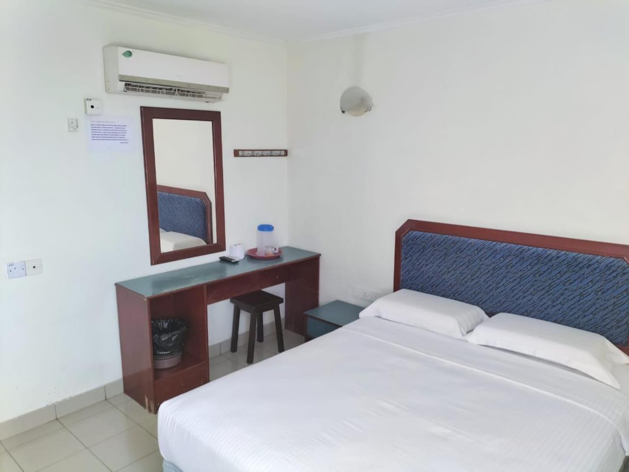Faber Inn Bintulu Exterior foto